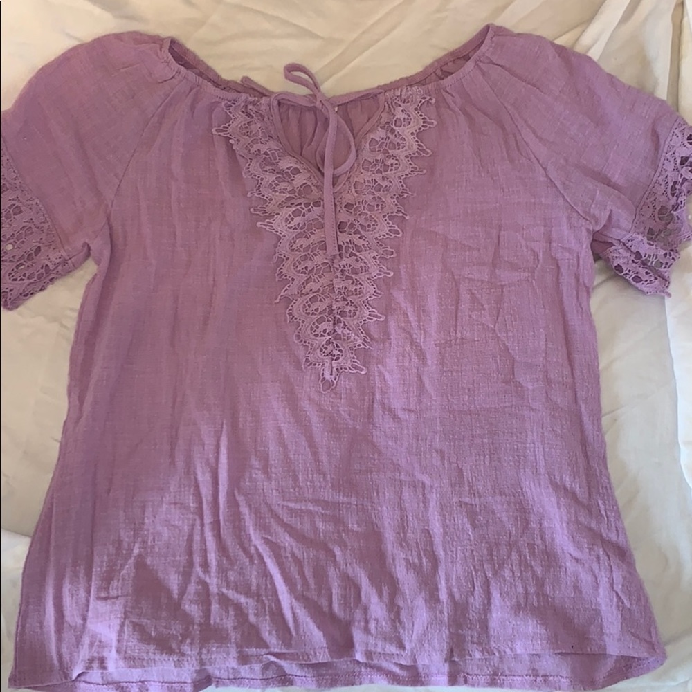 Short sleeve lavender top